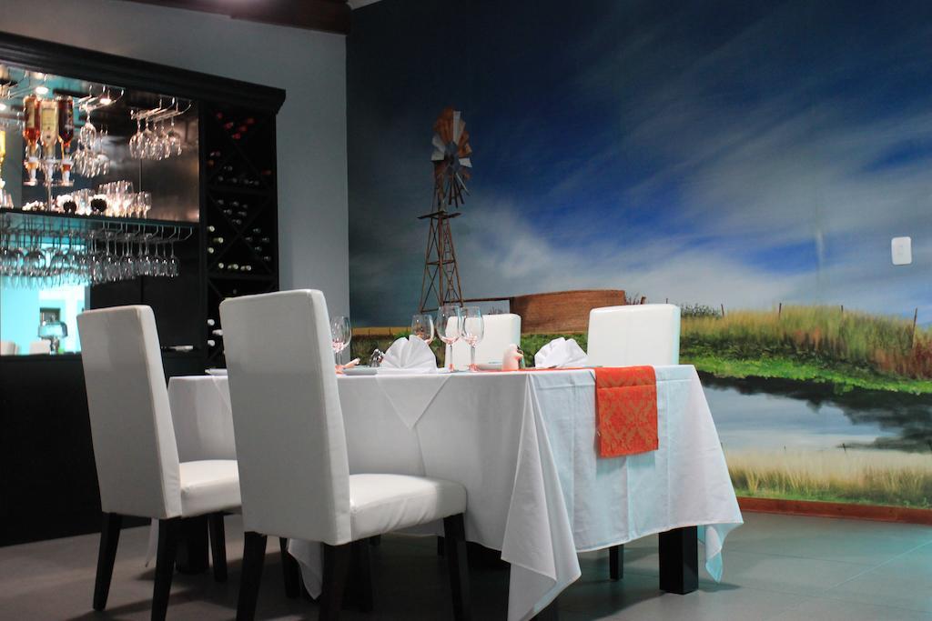 Yalla Yalla Boutique Hotel Witbank Exterior photo