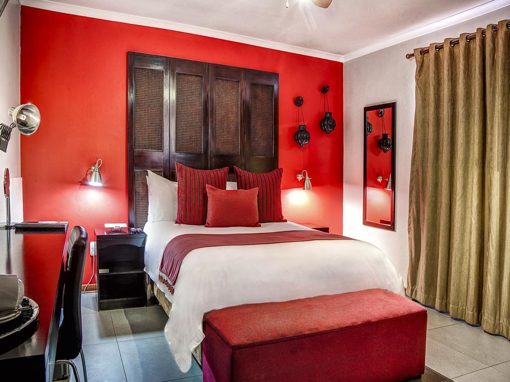 Yalla Yalla Boutique Hotel Witbank Exterior photo