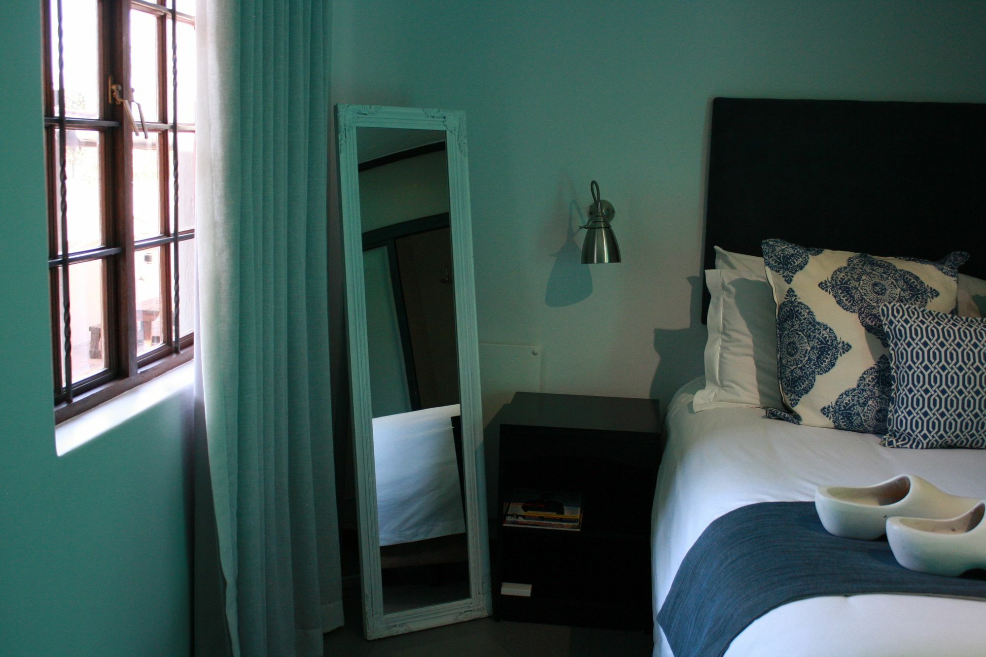 Yalla Yalla Boutique Hotel Witbank Exterior photo